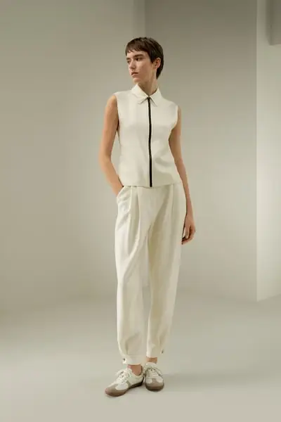 Gilet in Seta Senza Maniche con Zip Intera per Estate e Ufficio EURGiglio Bianco