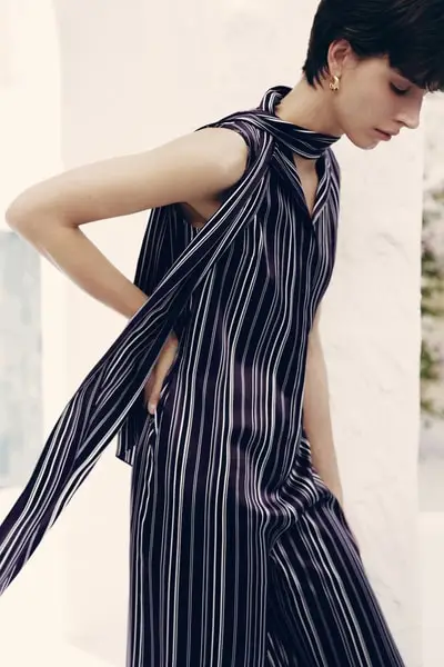 Lussuosa Tuta Due Pezzi Amethyst in Seta Charmeuse per Donna EURAmetista