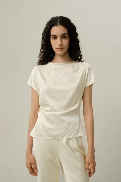 Top in Seta Jacquard YING | Charmeuse Stretch Scollo a Barca Pieghettato EURGiglio Bianco