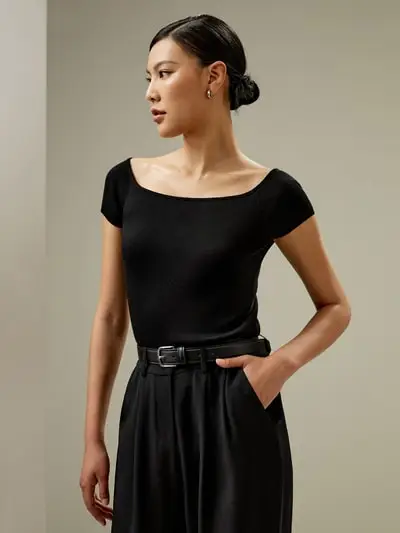 Top off-shoulder in maglia di seta EURNero