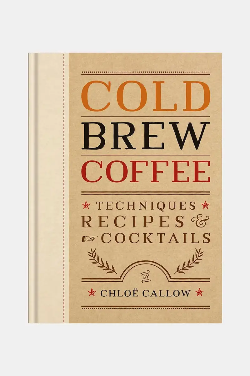 home & lifestyle libro Cold Brew Coffee by Chloe Callow, English colore beige
