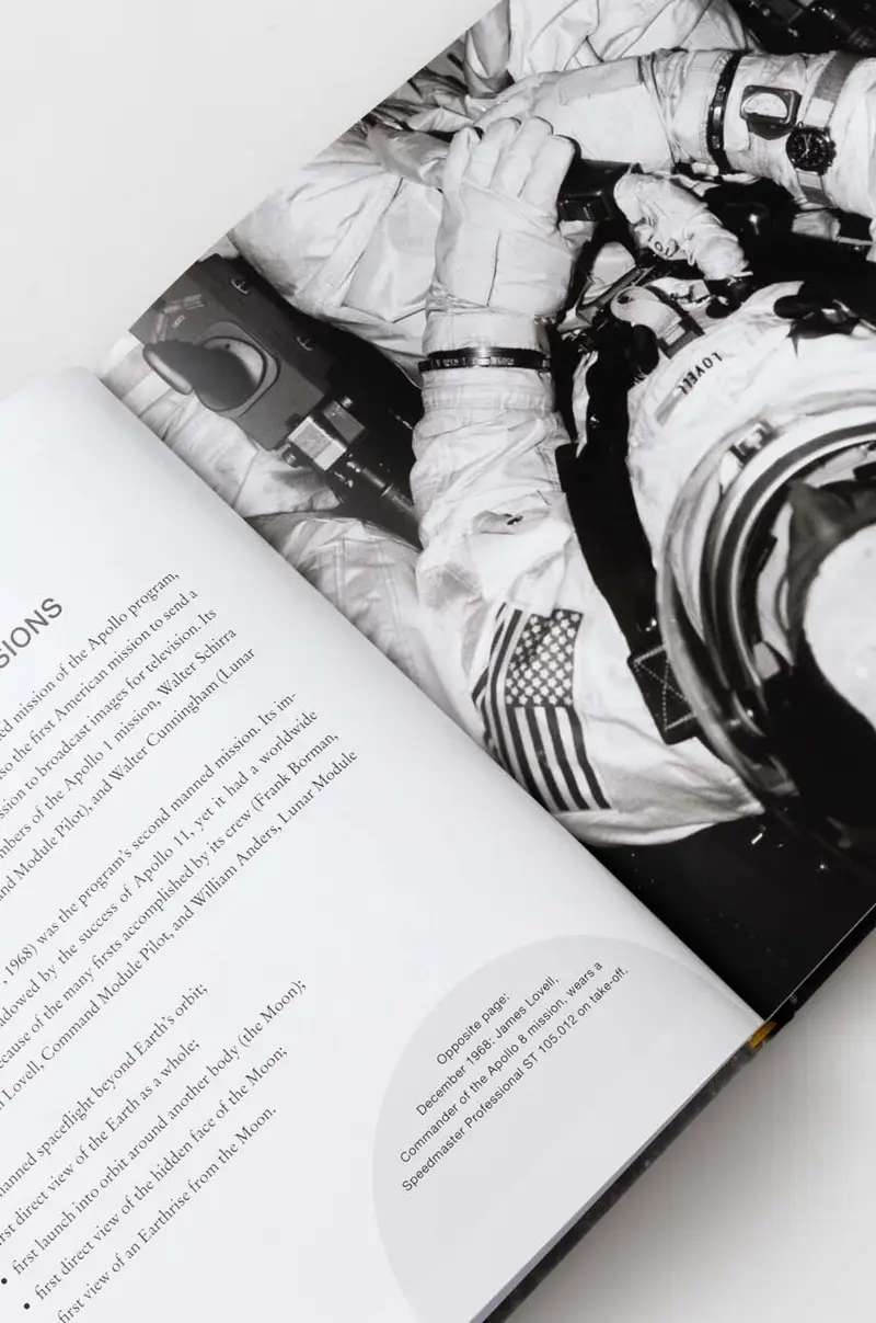 Spiegelau libro A Moon Watch Story by G.R.A.M, English Multicolore miniatura 3