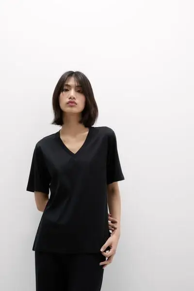 Maglia Manica Corta Scollo a V in Elevated Cotton Donna Nero