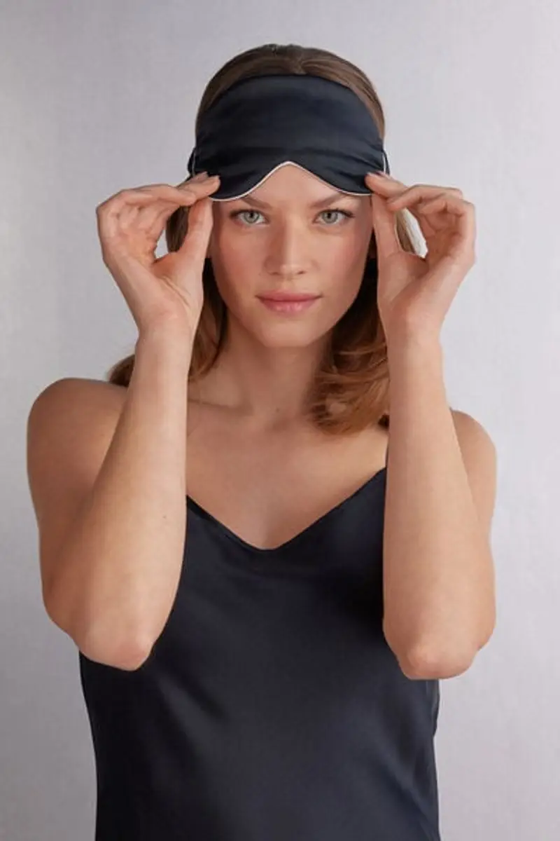 Intimissimi Mascherina da Notte in Seta Donna Nero Taglia TU