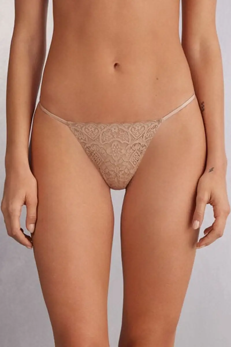 Intimissimi Perizoma Fianchetto Sottile in Pizzo Donna Naturale Taglia 3