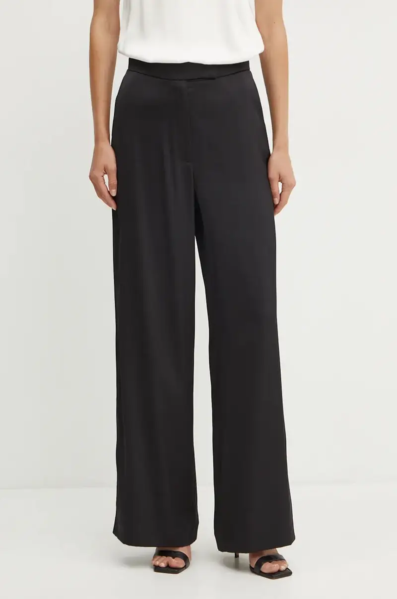 pantaloni donna colore nero IO115175