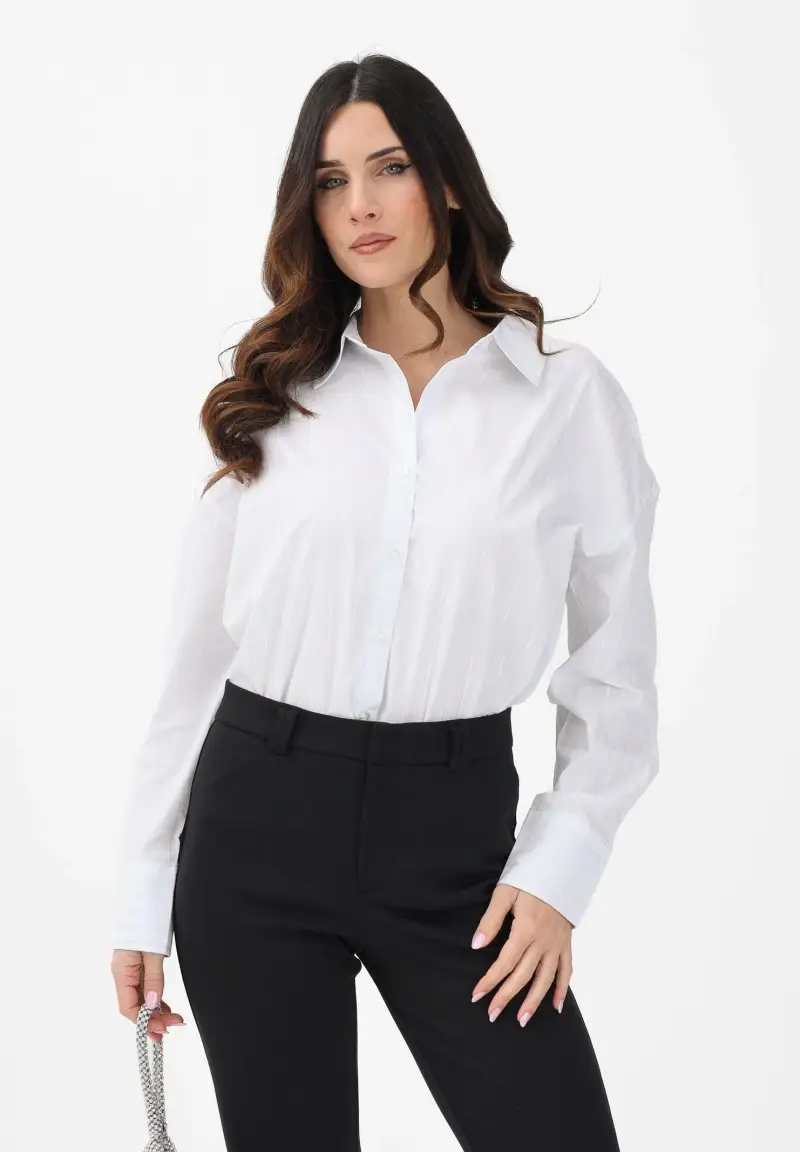 Camicia a manica lunga bianca da donna con sottili righe verticali miniatura 2