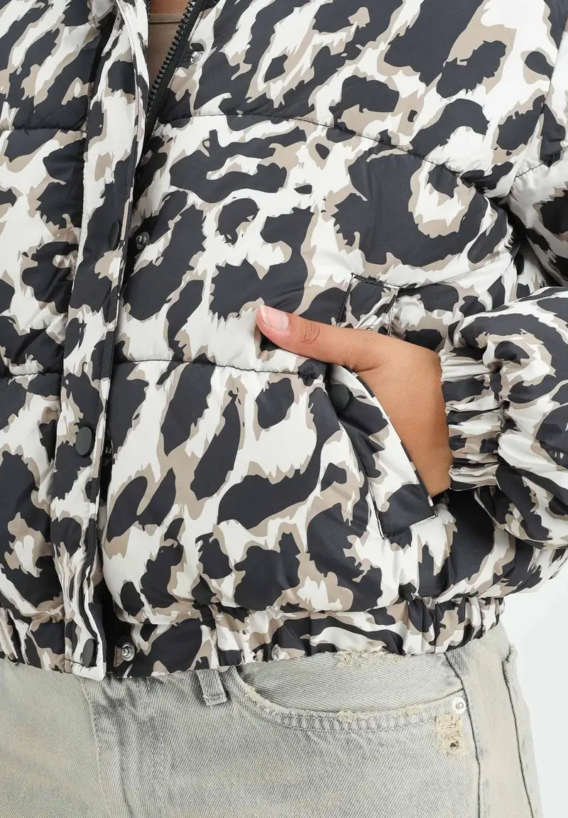 Piumino animalier da donna miniatura 3