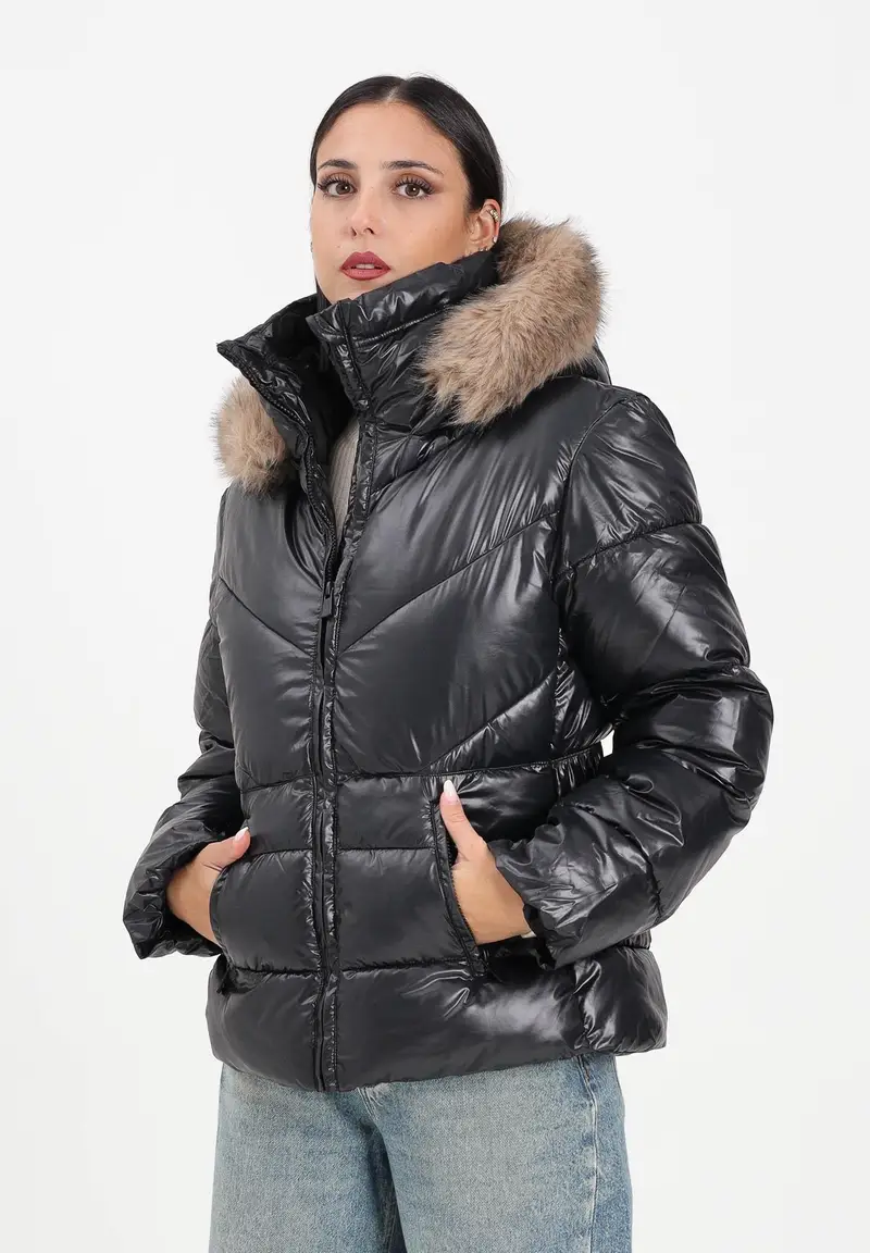 Piumino nero da donna miniatura 2