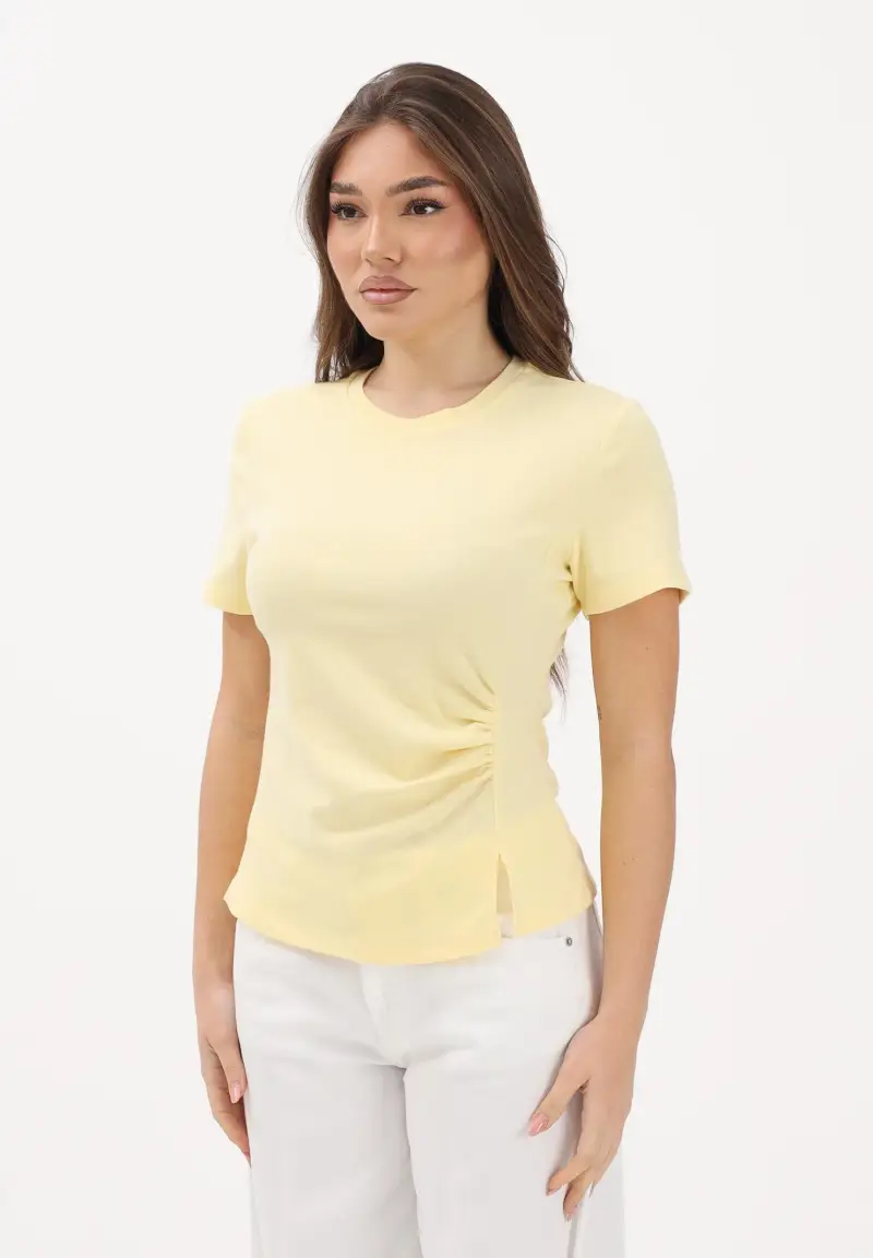 T-shirt a manica corta gialla da donna con drappeggio