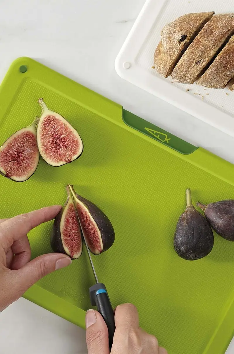 un set di tavole e coltelli in un organizer Folio pacco da 9 Multicolore miniatura 4