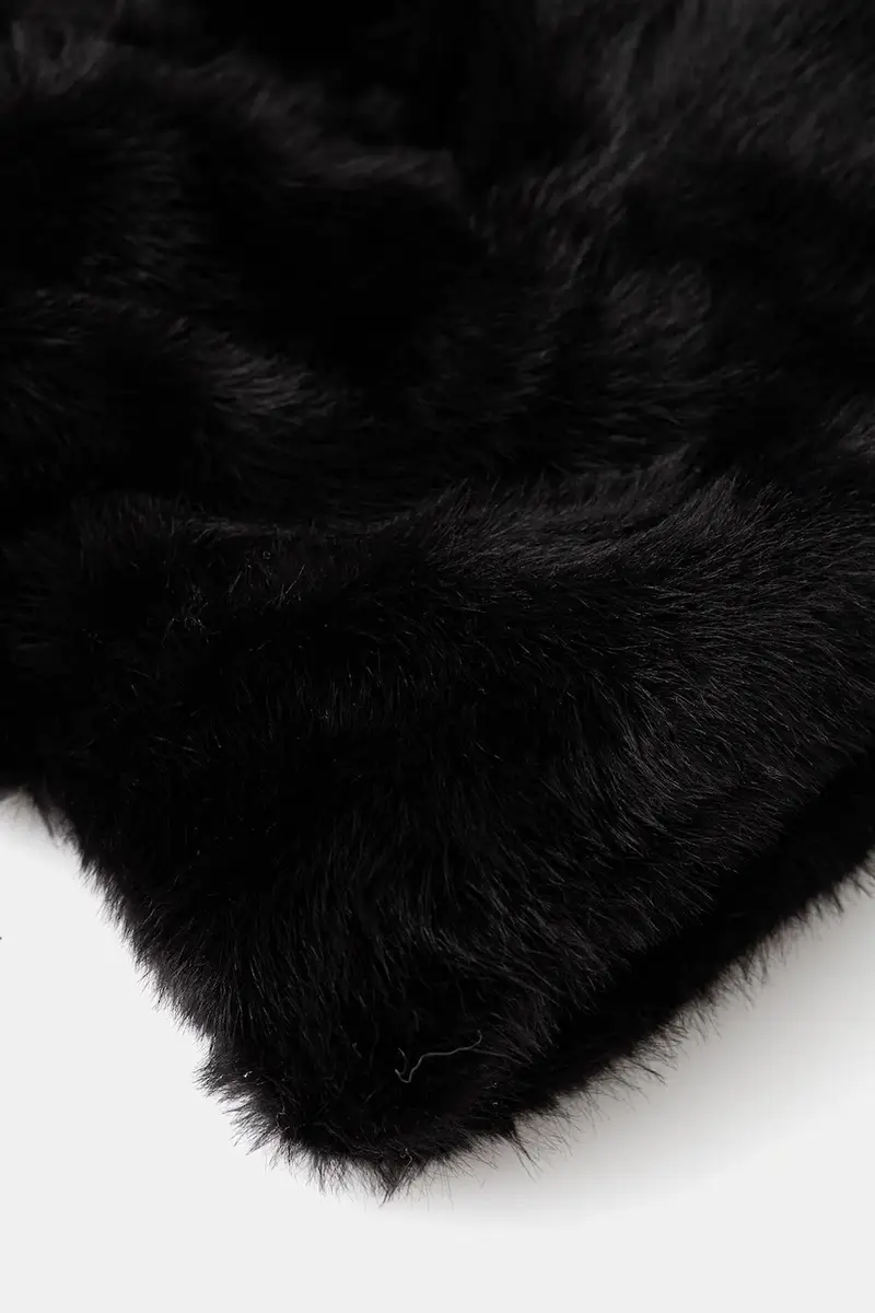 cappello colore nero 253975 miniatura 2