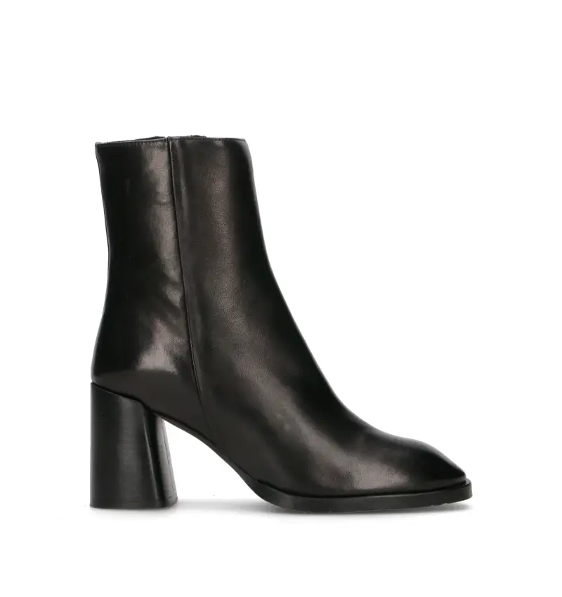 Tronchetto donna nero in pelle Vario