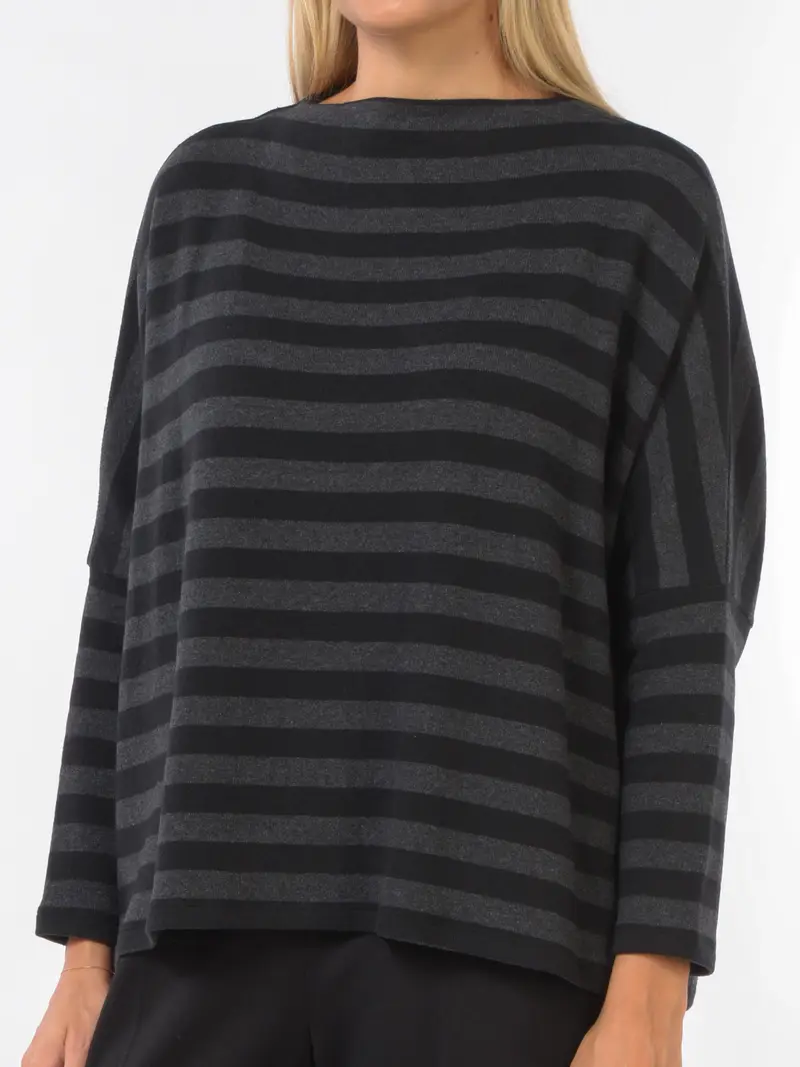 maglia da donna Jurere a righe con taglio a kimono NERO