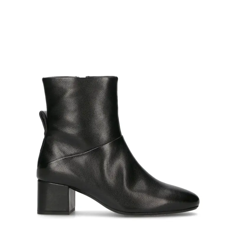 Tronchetto donna nero in pelle Vario