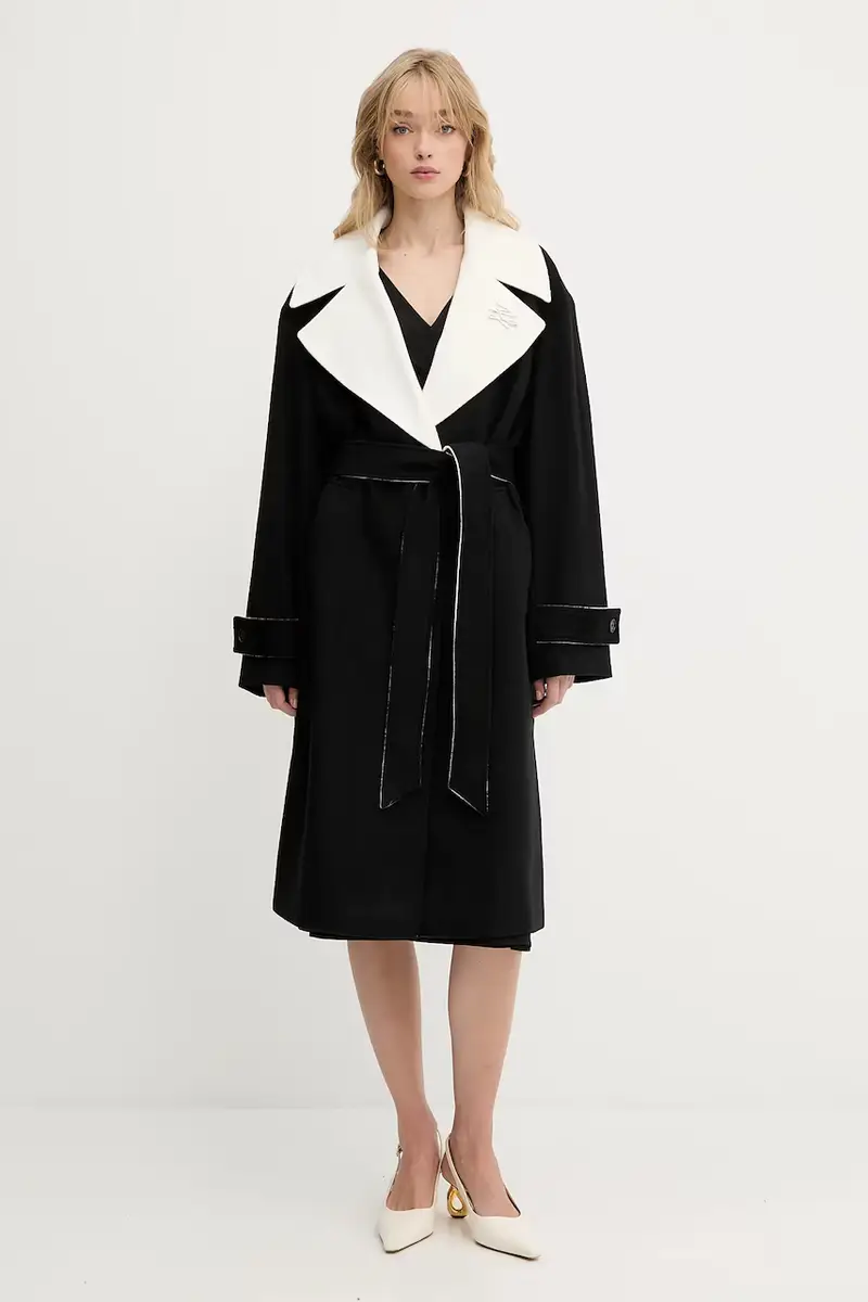 cappotto in lana donna colore nero A3W15010