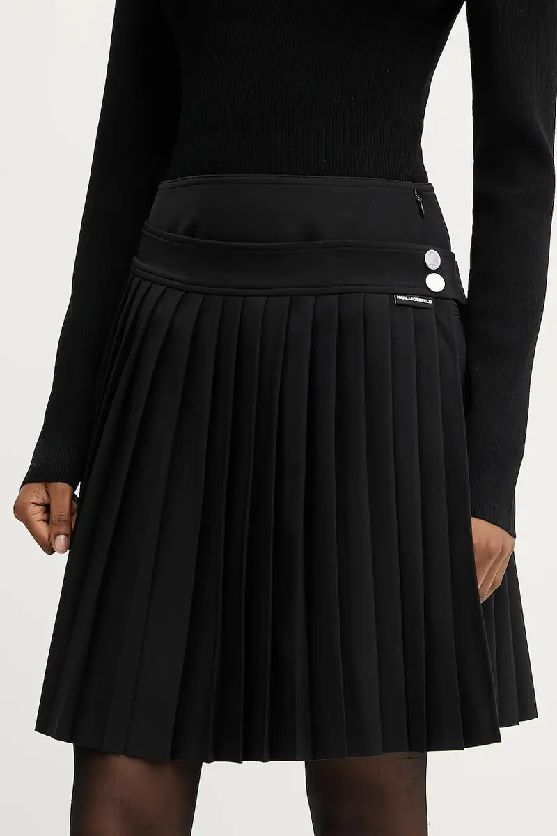 gonna colore nero A3W12022