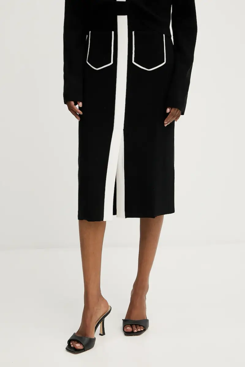 gonna colore nero A3W12023