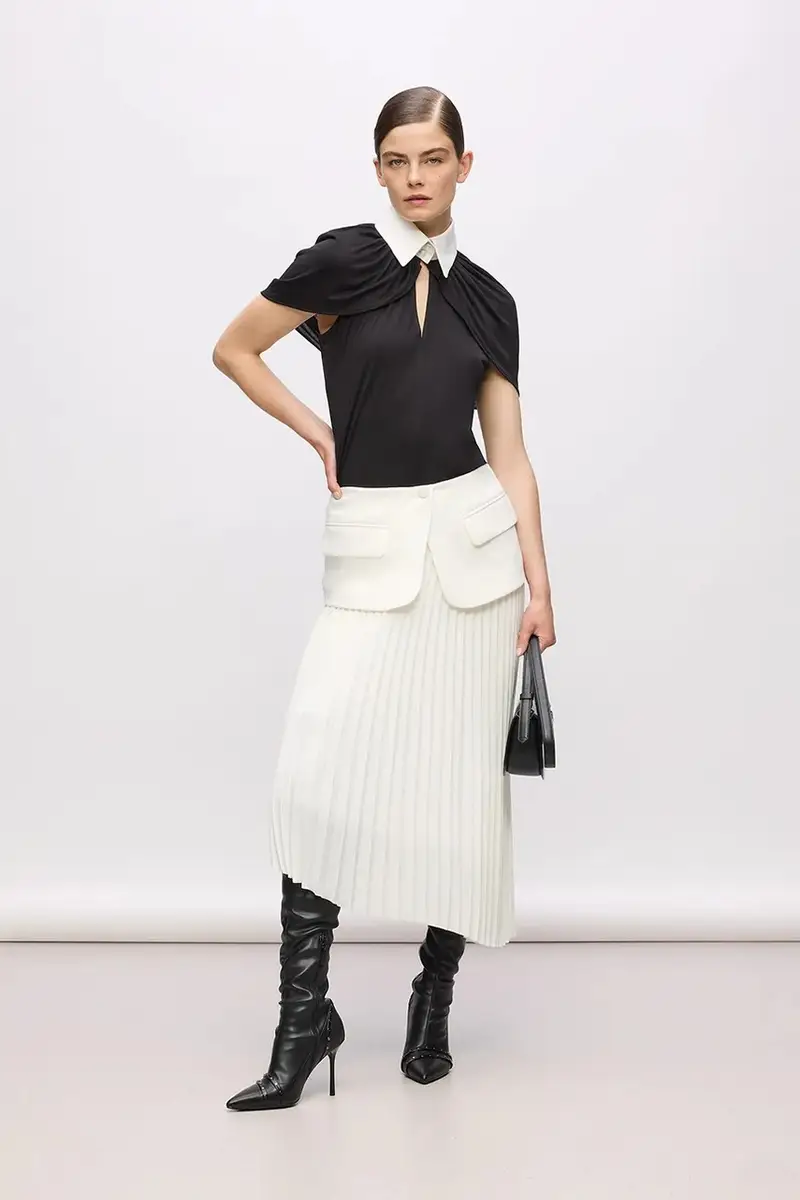 Karl Lagerfeld T-shirt Donna Nero 3846540 miniatura 5