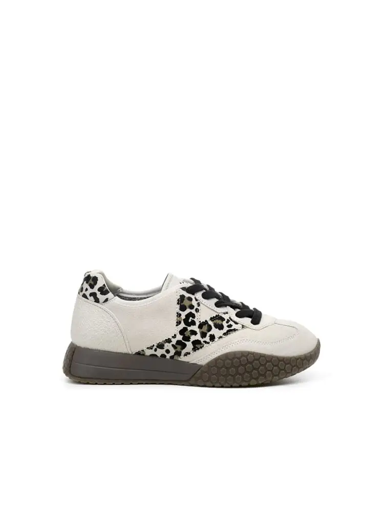 sneakers in camoscio panna con inserti animalier