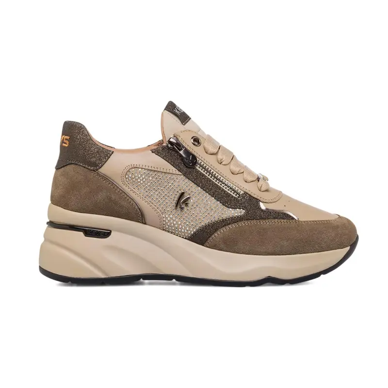 Sneakers beige da donna con suola chunky