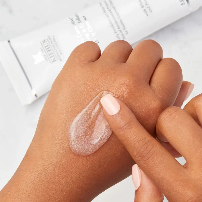 KIEHL'S - Detergenti / Esfolianti Dermatologist Solutions Clearly Corrective Exfoliating Cleanser - Crema detergente viso, Peeling e gommage viso miniatura 2