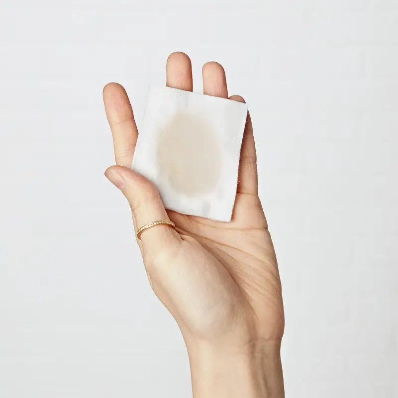 KIEHL'S - Tonici Clearly Corrective Brightening & Soothing Treatment Water - Tonico viso, Crema antimacchie viso miniatura 2