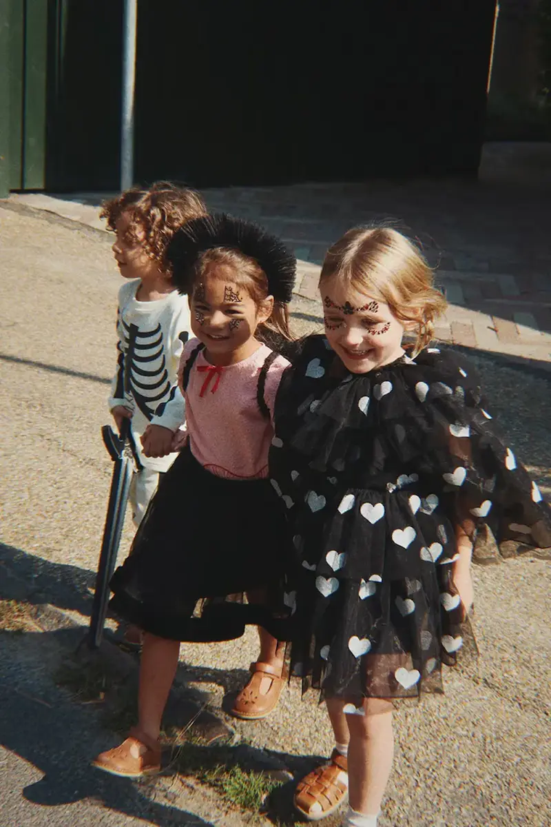 costume per bambini HALLOWEEN WITCH CAPE Nero miniatura 5