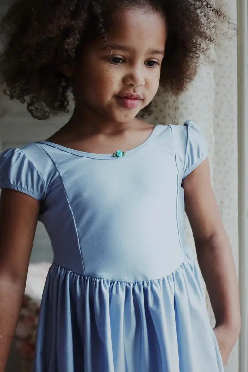 vestito bambina MOUSSE PUFF DRESS colore blu KS103928