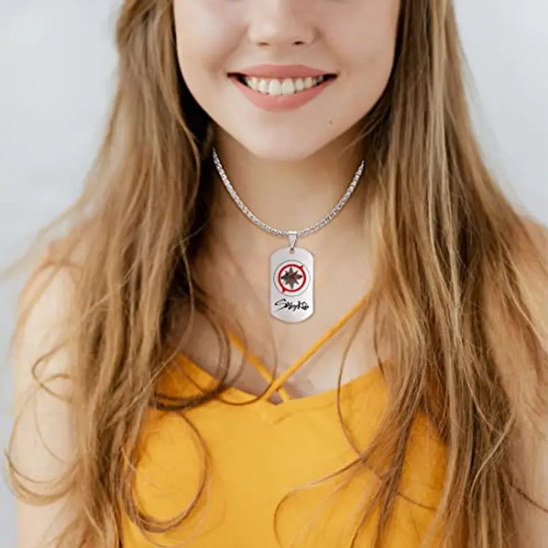Kpop Stray Kids Collana con ciondolo a forma di merch, per bambini, in acciaio inox, per regali, Acciaio inossidabile miniatura 3