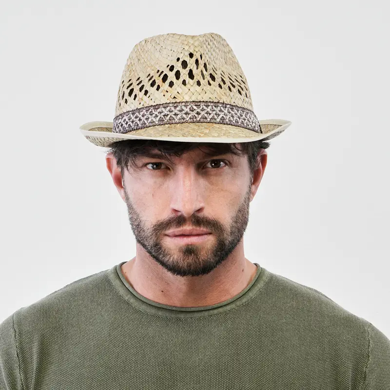 Cappello beige in simil paglia