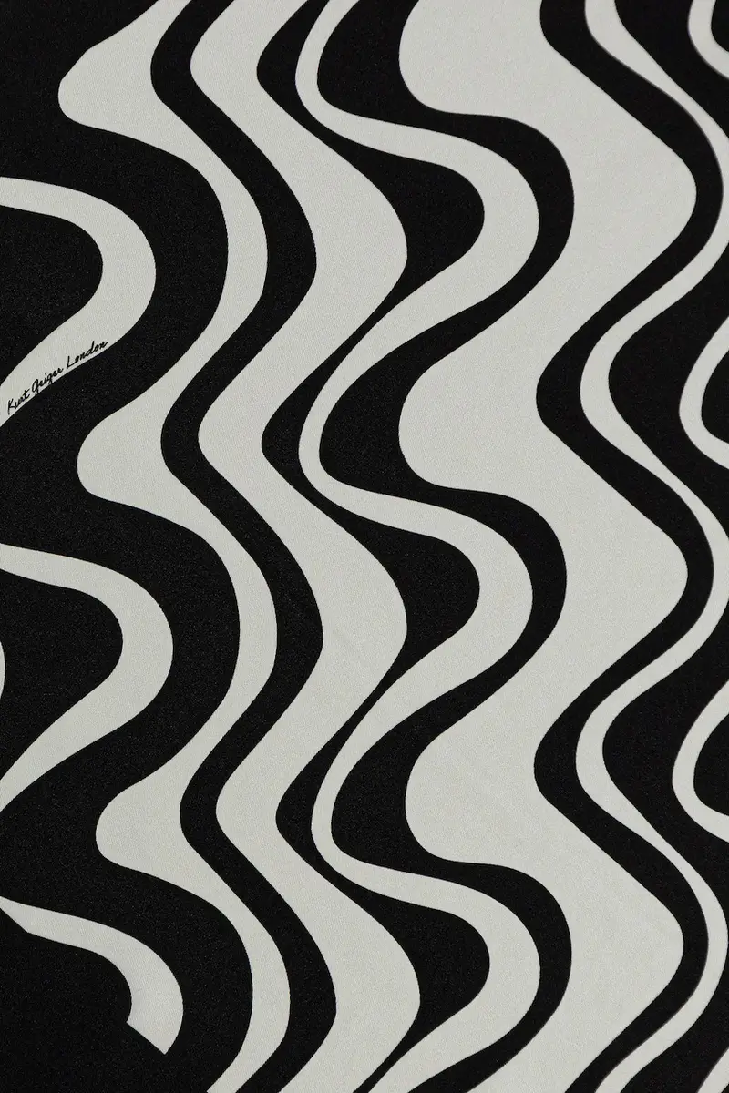 foulard in seta donna colore nero 2098513469 miniatura 2