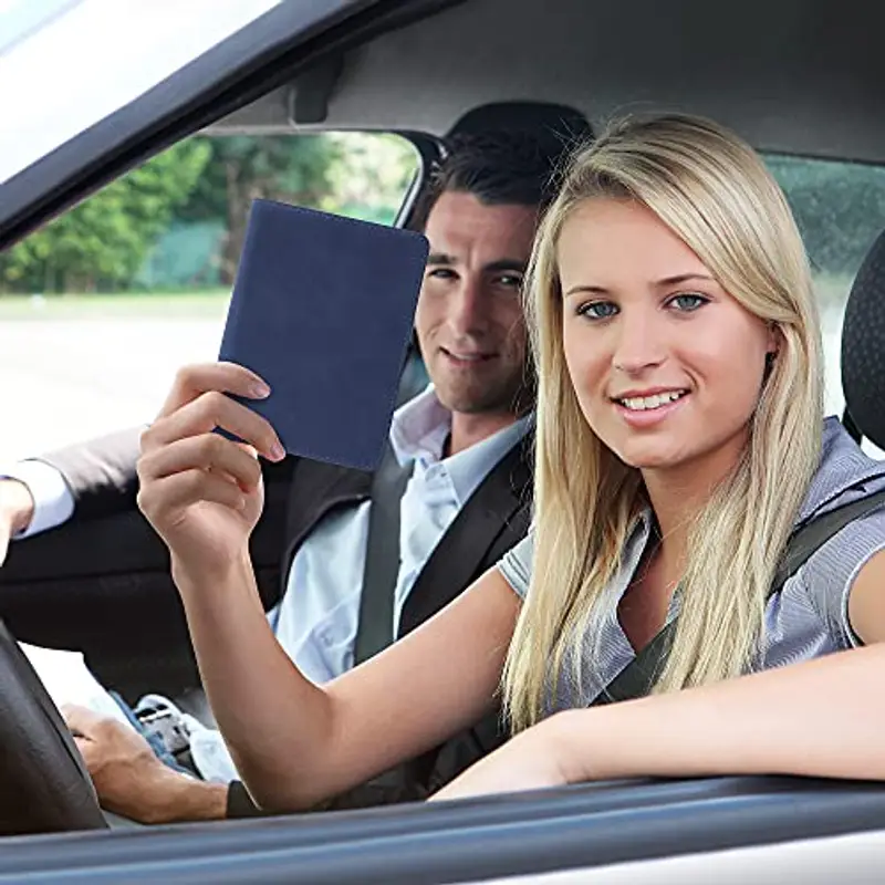 kwmobile Custodia Pelle Nabuk per Libretto Circolazione Auto - Cover Portalibretto con Scomparti per Tessere Patente - Foderina Porta Documenti blu scuro miniatura 2