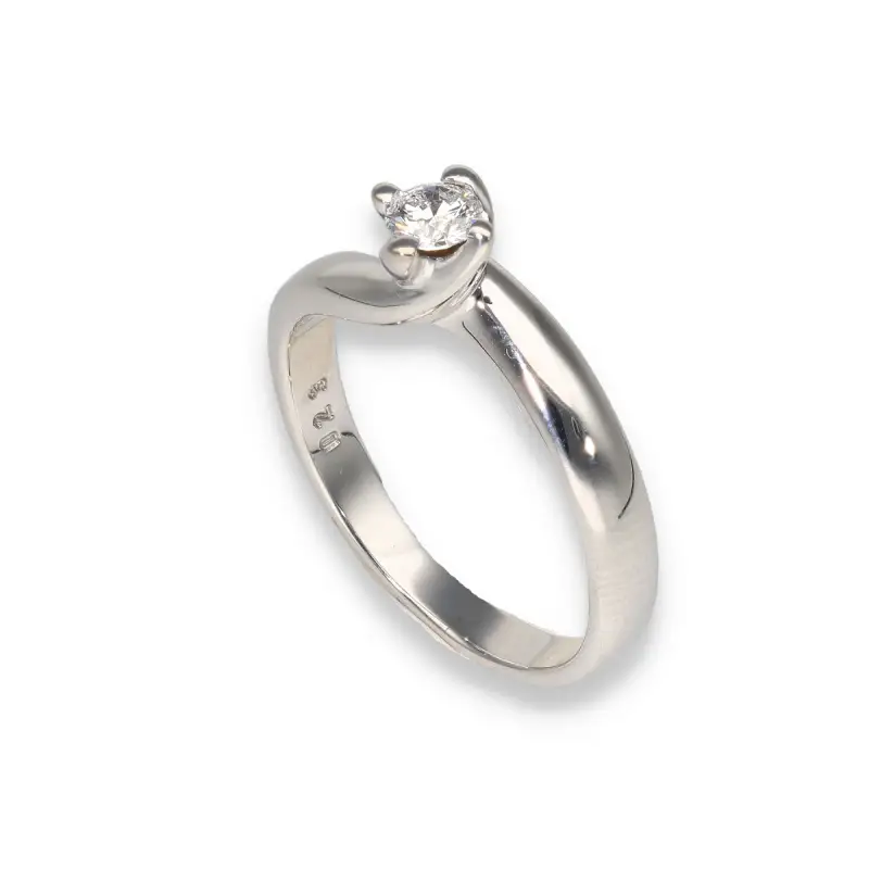 Anello solitario modello Valentino miniatura 3