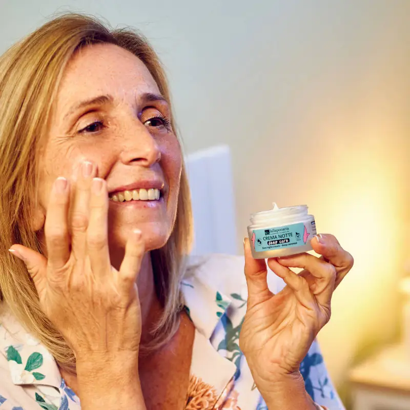 Antiage Pelli Mature Crema viso notte Deep Care - Trattamento antietà pelli mature, Crema antirughe miniatura 3
