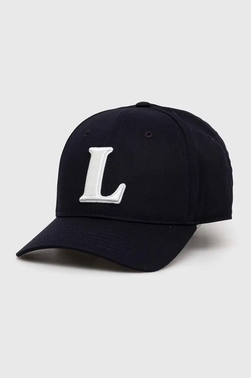 berretto da baseball colore blu navy con applicazione