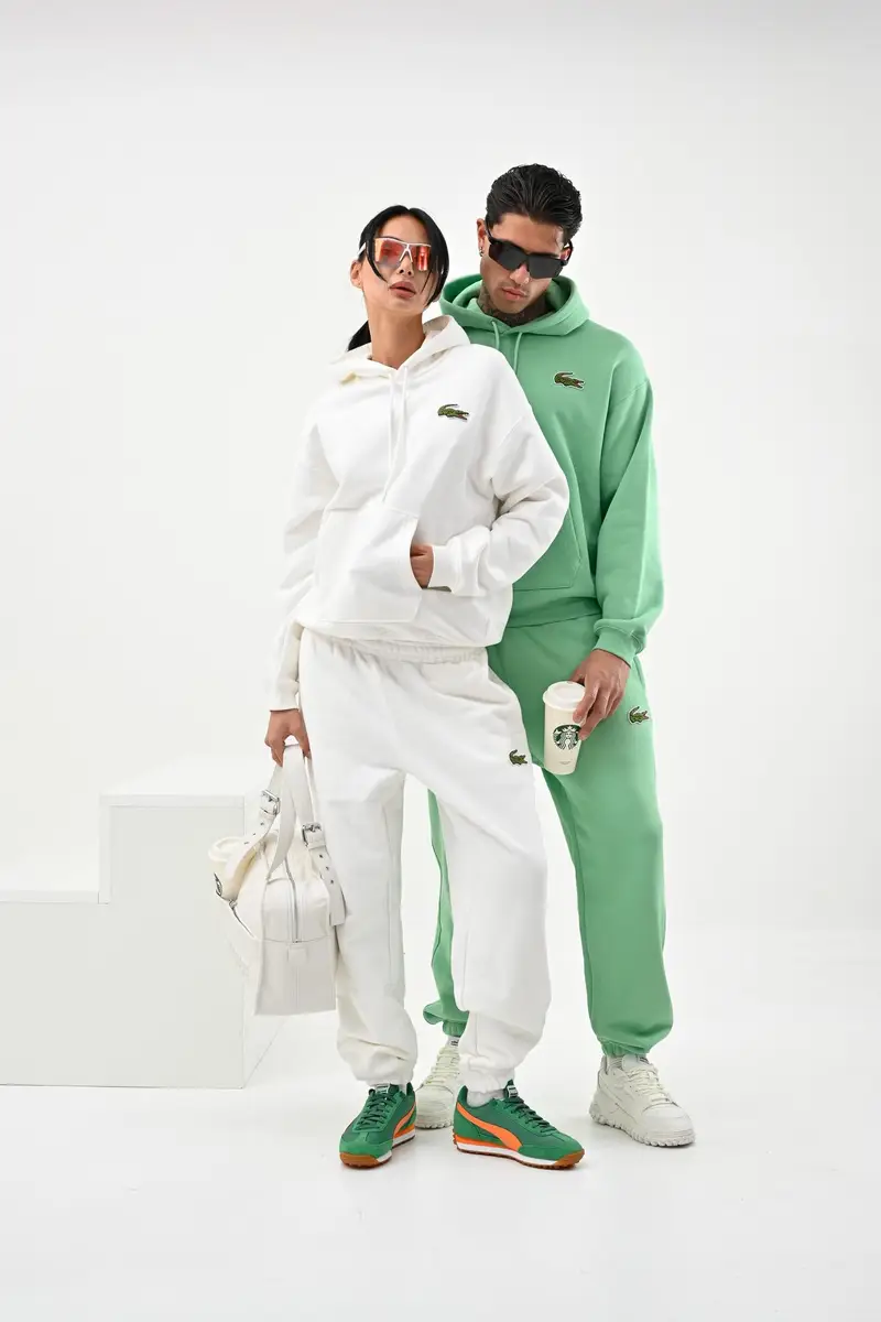 LACOSTE Felpa con cappuccio Loose Fit bianca per uomo e donna miniatura 3