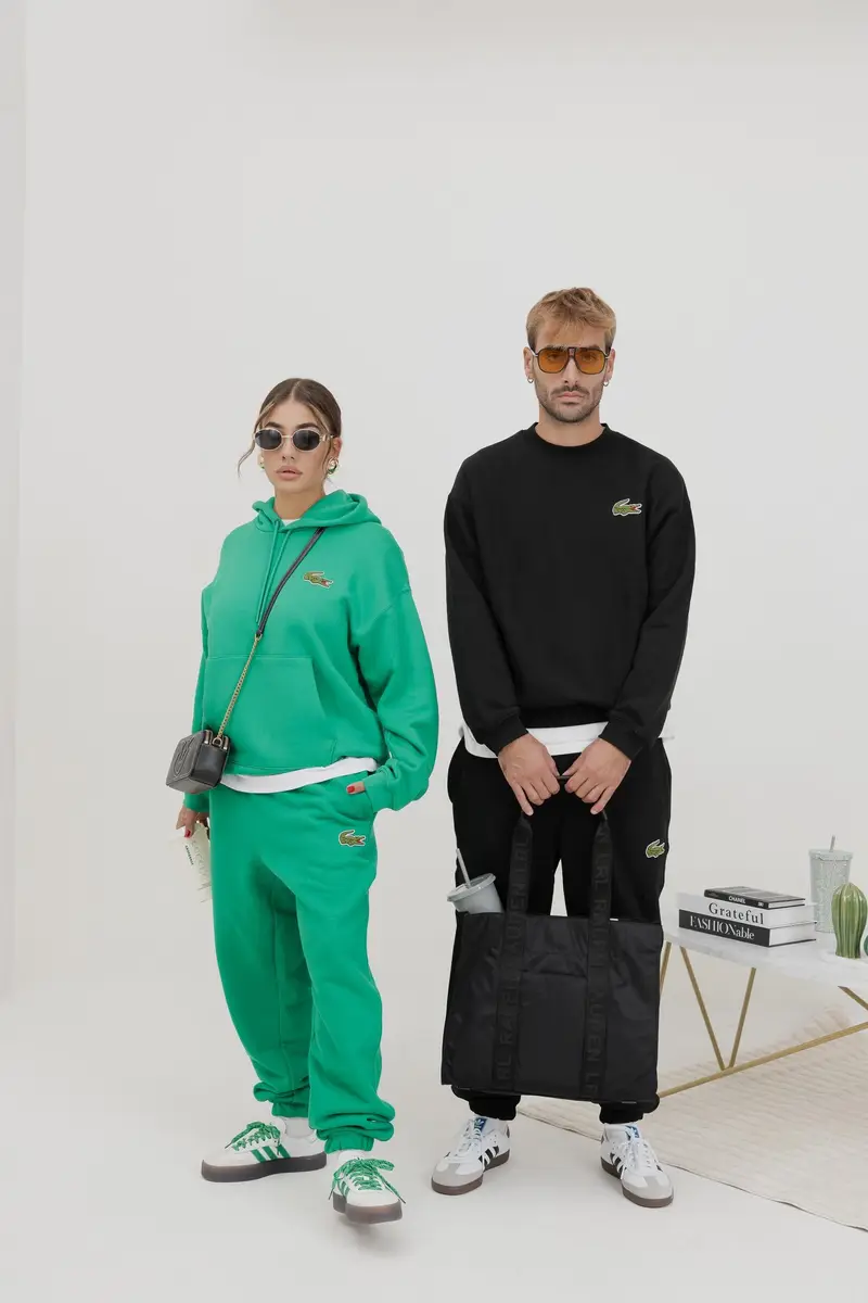 LACOSTE Felpa con cappuccio Loose Fit nera per uomo e donna miniatura 3