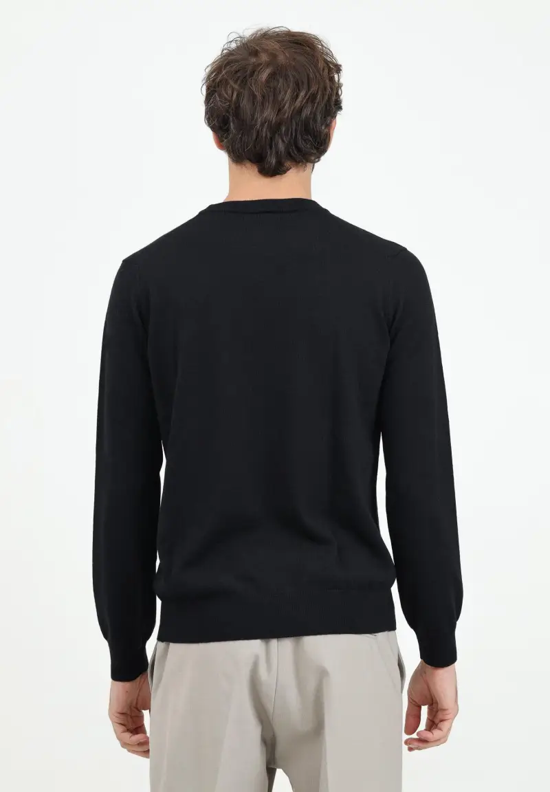 Maglioncino girocollo nero da uomo miniatura 3