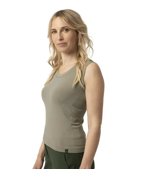 Nadia Seamless - top - donna Brown