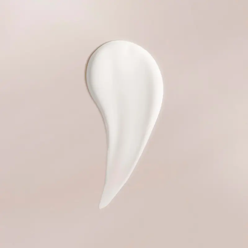 Sensitive skin Oil-Free Milky Fluid SPF50 - Protezione solare viso miniatura 3