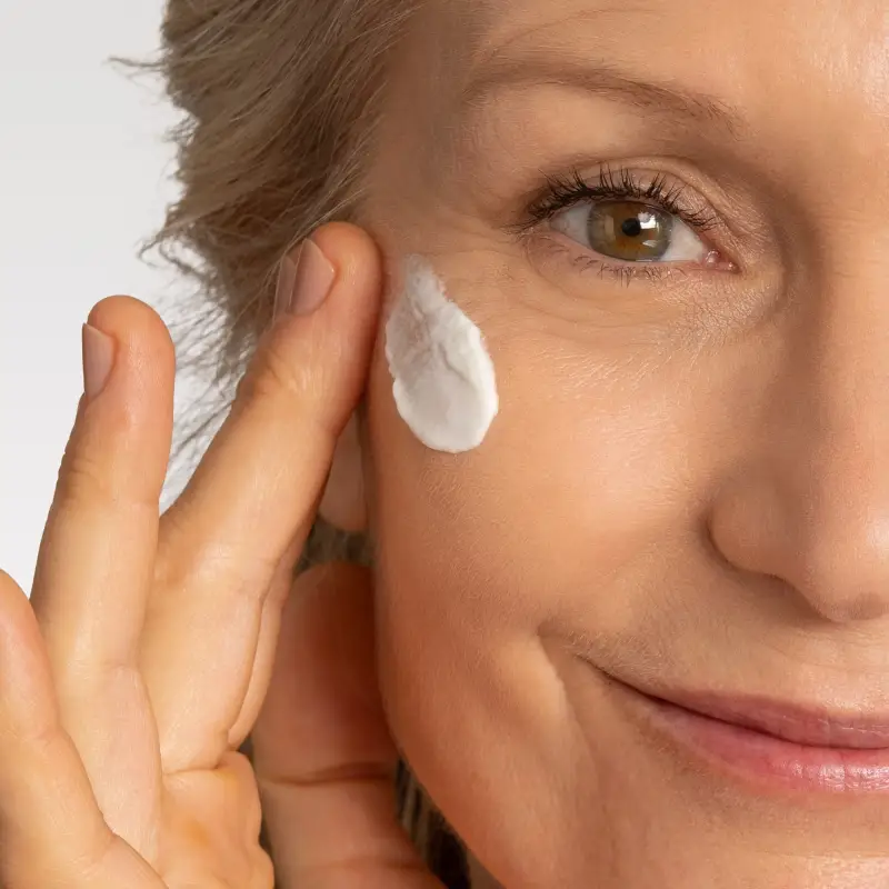 Rénergie Multi-Lift Crème Nuit - Trattamento antietà pelli mature, Trattamento viso effetto lifting, Crema antirughe miniatura 4