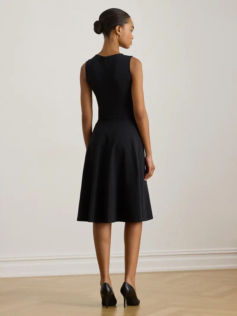 Abito nero miniatura 3