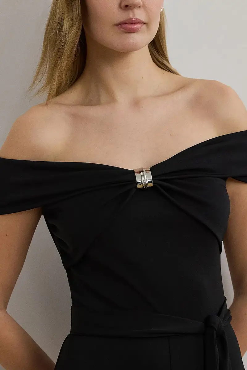 tuta elegante colore nero 200971129 miniatura 4