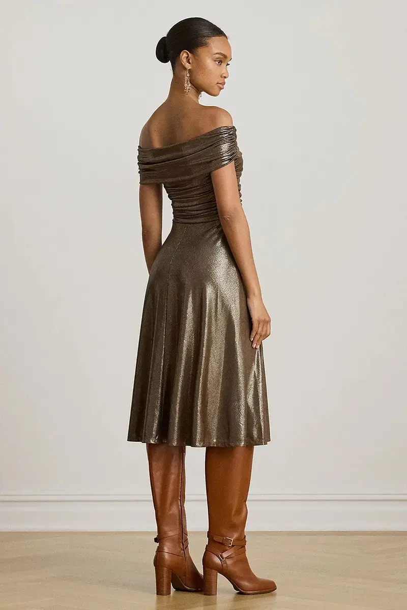 vestito colore oro 253982168 miniatura 2