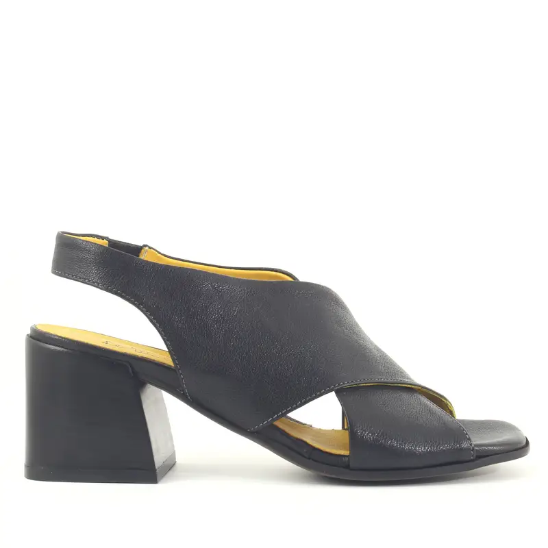 Le Walterine Sandalo Fiamma Size