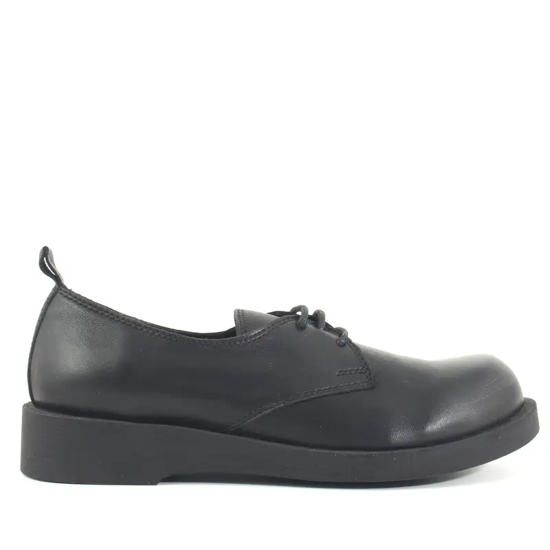 Stringata April Nero