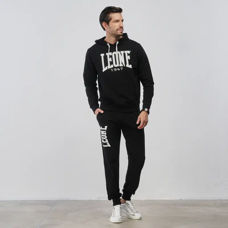 Pantaloni lunghi neri sportivi da uomo con polsini e maxi logo