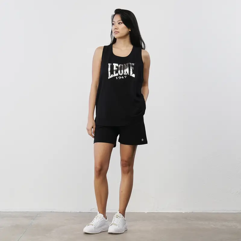 Shorts sportivi neri da donna con tasche