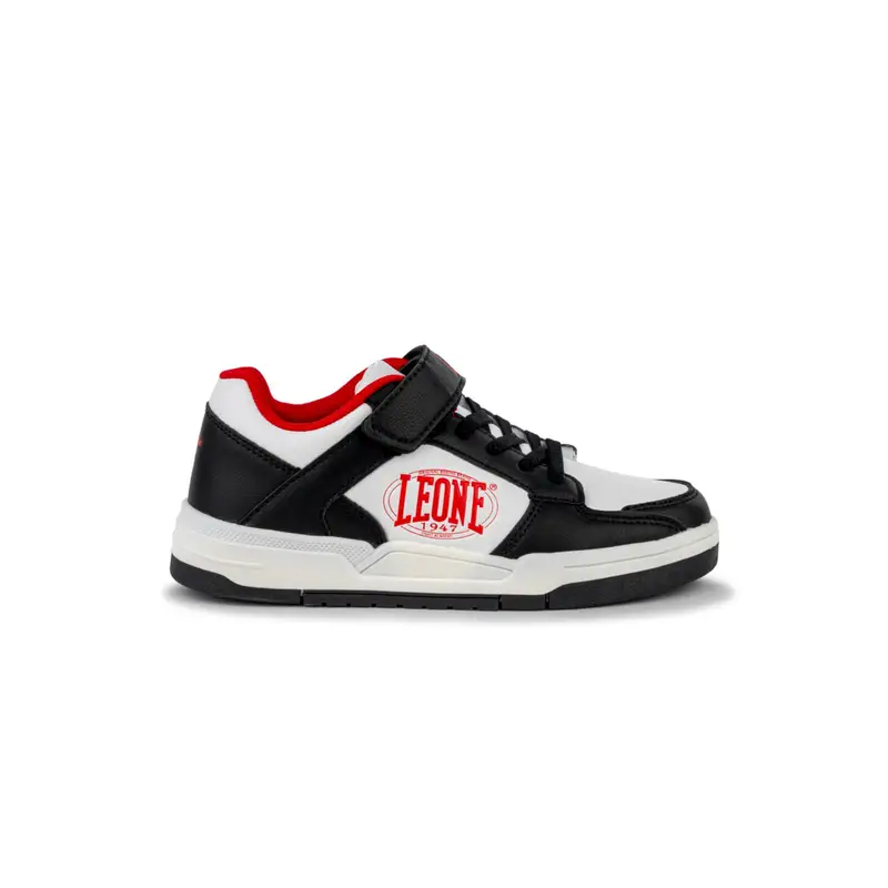 Sneaker basket nere e bianche da bambino con logo e strappo